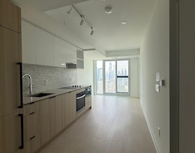 252 Church Street, Toronto, ON , MLS #C13097860 , Image - 1