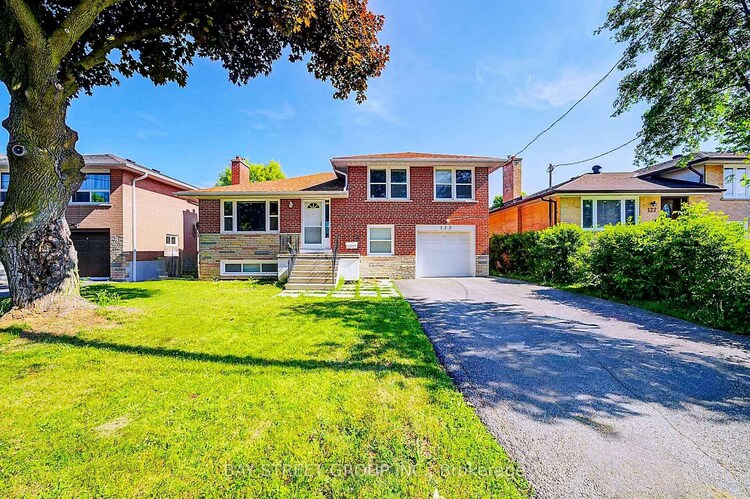 125 Connaught Avenue, Toronto, ON, Newtonbrook West