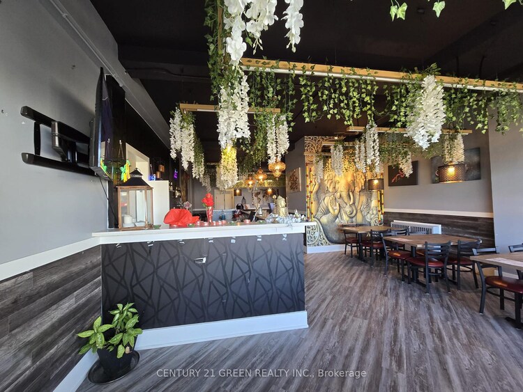 2307 Lakeshore Road W, Oakville, ON, 1001 - BR Bronte