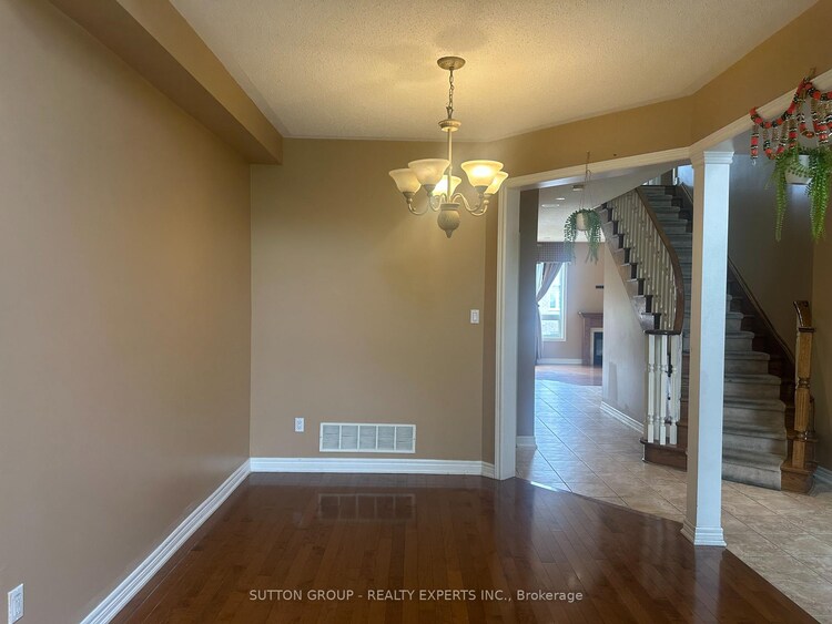 5 Sea Lion Road, Brampton, ON, Madoc