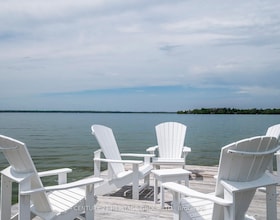 911 Lake Drive N, York, ON , MLS #N12633758 , Image - 1