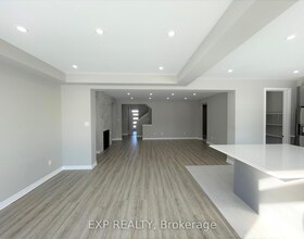 912 Rubicon Place, Ottawa, ON , MLS #X13576754 , Image - 1