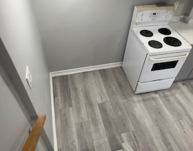 40 Gladstone Square, Peel, ON , MLS #W12614338 , Image - 1