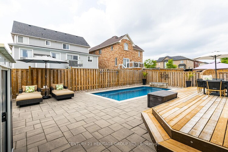 106 Laurendale Avenue, Georgina, ON, Keswick South