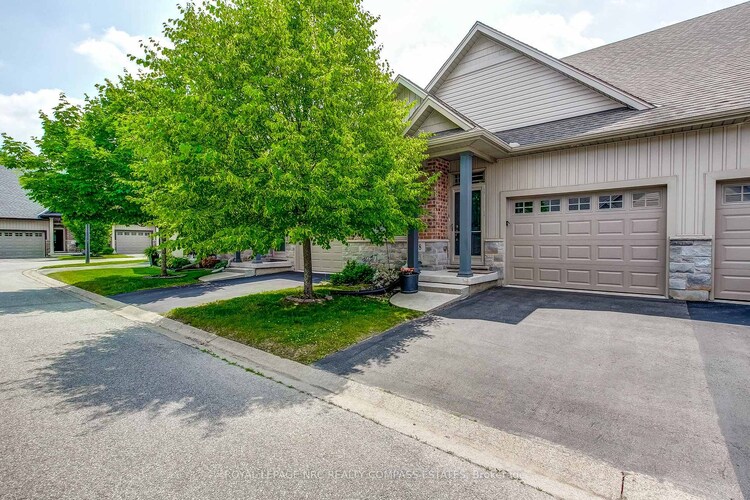 5490 Prince Edward Avenue, Niagara Falls, ON, 215 - Hospital