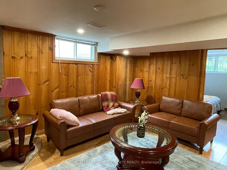 80 Trayborn Drive, Richmond Hill, ON, Mill Pond