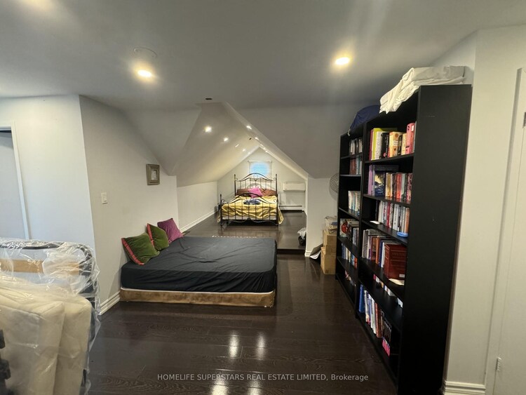 8176 Sarah Street, Niagara Falls, ON, 223 - Chippawa