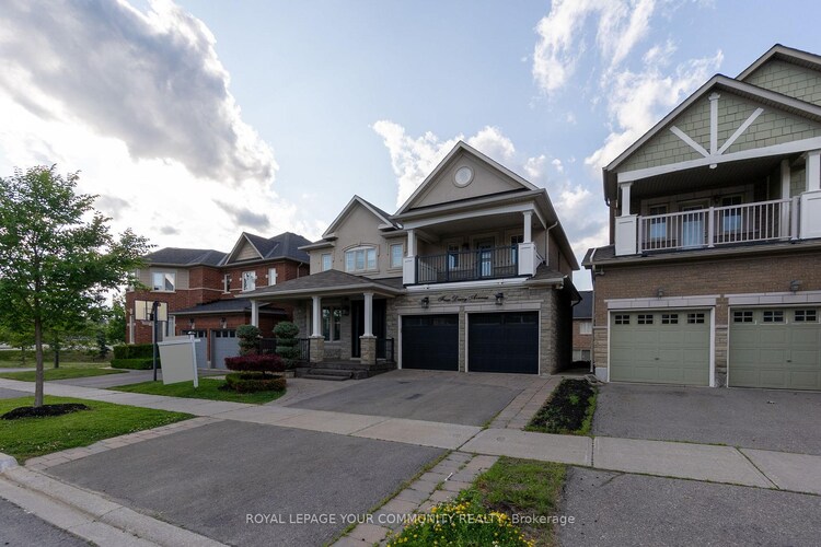 4 Dairy Avenue, Richmond Hill, ON, Oak Ridges
