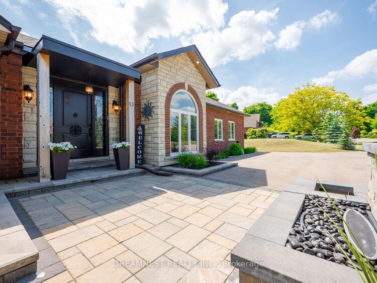 11132 MCFARLAND Court, Milton, ON, Brookville/Haltonville