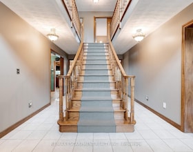 9 Sugarberry Court, Hamilton, ON , MLS #X12237737 , Image - 1