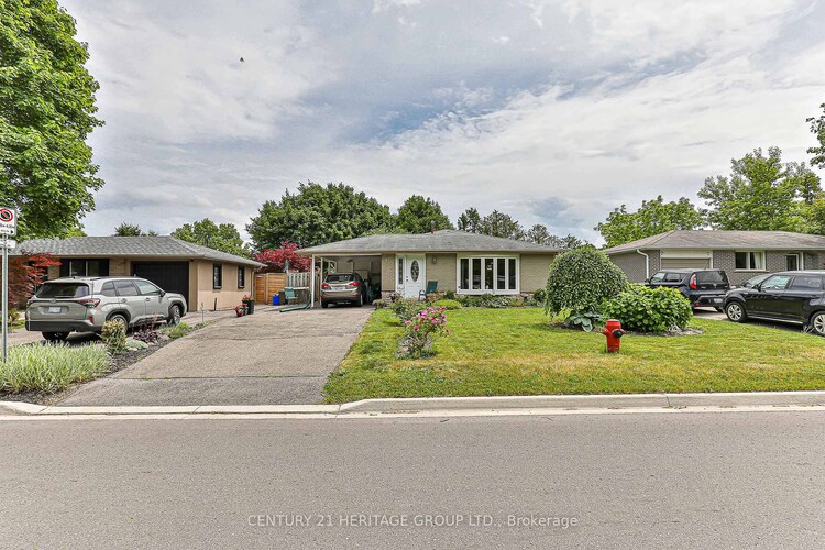 67 Devins Drive, Aurora, ON, Aurora Heights