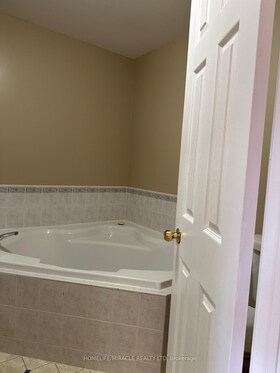 6 Sinclair Court, Peel, ON , MLS #W12237180 , Image - 1