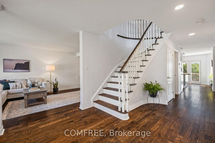 31 Metcalfe Drive, Bradford West Gwillimbury, ON, Bradford