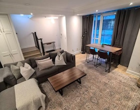 4065 Brickstone Mews, Peel, ON , MLS #W13214916 , Image - 1
