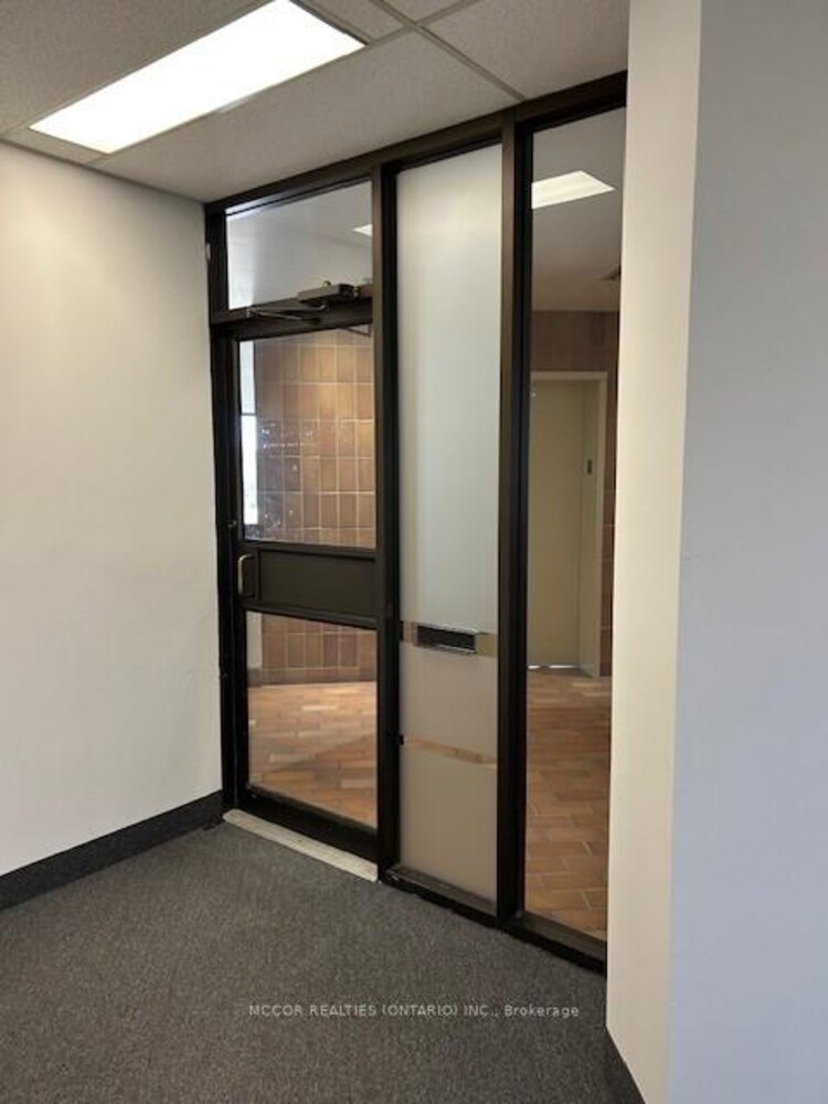 300 John Street, Markham, ON, Aileen-Willowbrook