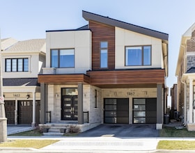 1467 Everest Crescent, Halton, ON , MLS #W12922340 , Image - 1