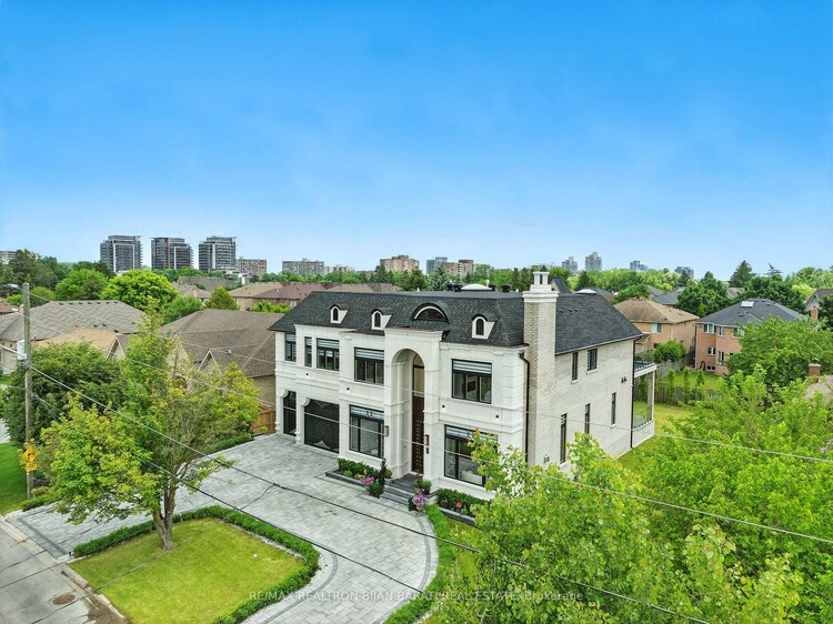 95 May Avenue, Richmond Hill, ON, North Richvale