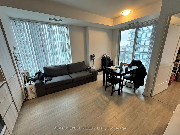 8 Widmer Street, Toronto, ON, Waterfront Communities C1