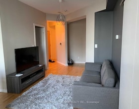 55 Bremner Boulevard, Toronto, ON , MLS #C13602956 , Image - 1