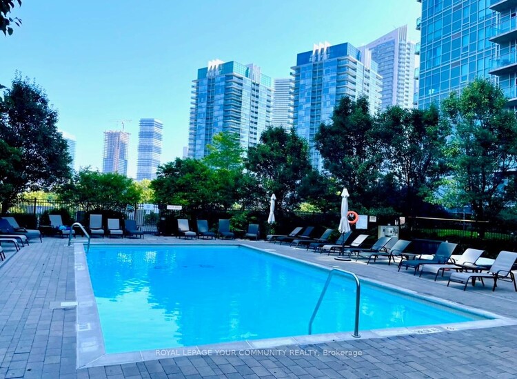 165 Legion Road N, Toronto, ON, Mimico