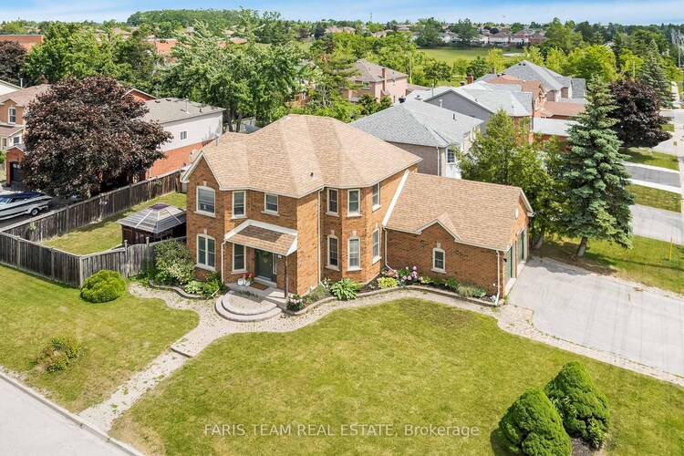 142 Livingstone Street W, Barrie, ON, West Bayfield