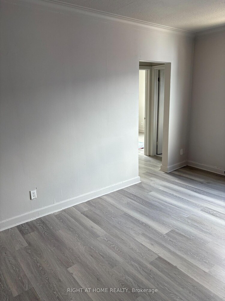 1020 O'Connor Drive, Toronto, ON, O'Connor-Parkview