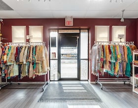 521 Thompson Road S, Halton, ON , MLS #W12911934 , Image - 1