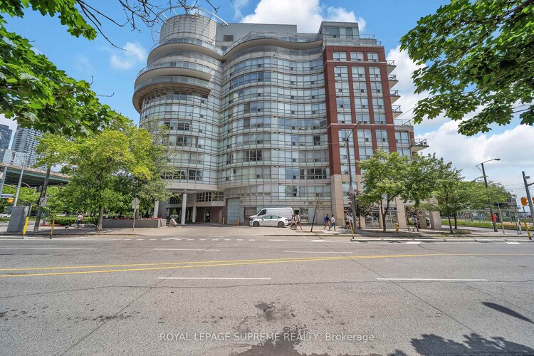 550 Queens Quay W, Toronto, ON, Waterfront Communities C1