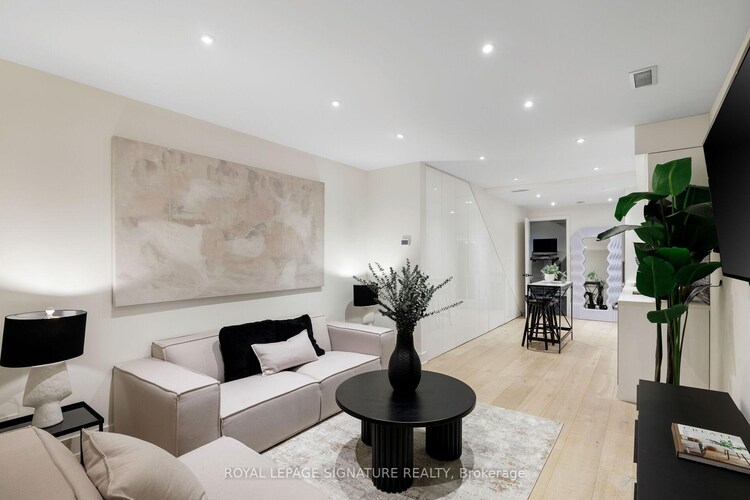 17 Lakeview Avenue, Toronto, ON, Trinity-Bellwoods