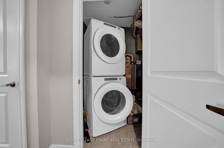 398 Olive Avenue, Oshawa, ON, Central