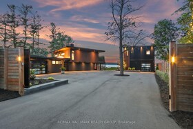 227 Grandview Road, Ottawa, ON , MLS #X12550718 , Image - 1