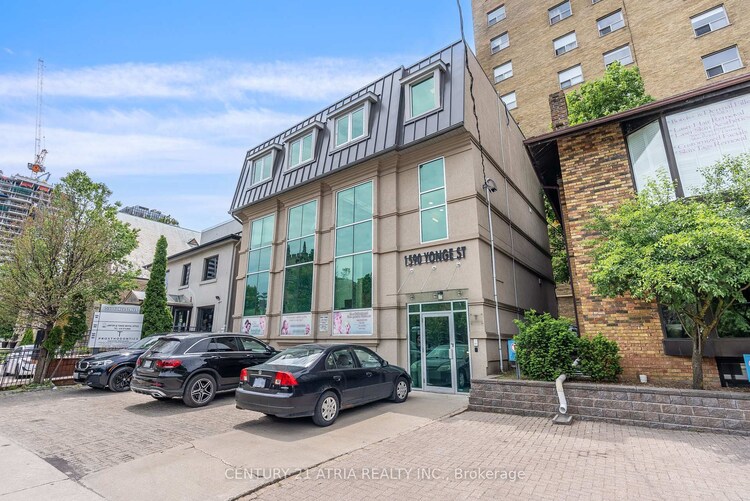 1590 Yonge Street, Toronto, ON, Yonge-St. Clair