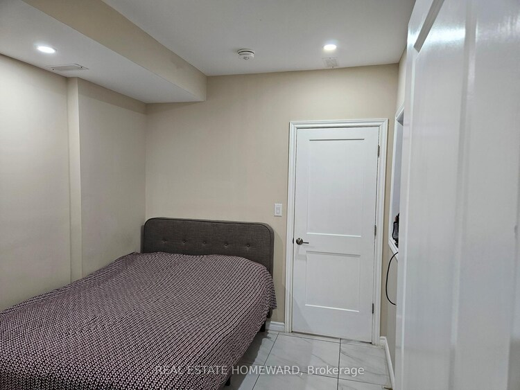 141 Coxwell Avenue, Toronto, ON, The Beaches