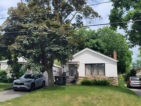 42 Lynnford Drive, Toronto, ON
