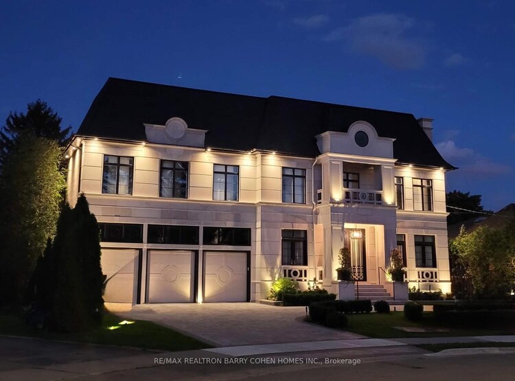 61 Orlon Crescent, Richmond Hill, ON, South Richvale