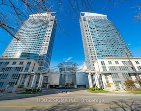 38 Lee Centre Drive, Toronto, ON , MLS #E13499648 , Image - 1