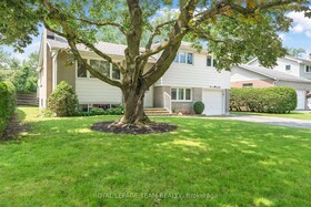 1166 Castle Hill Crescent, Ottawa, ON , MLS #X12226501 , Image - 1
