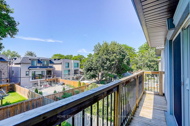 36 Abitibi Avenue N, Toronto, ON, Newtonbrook East