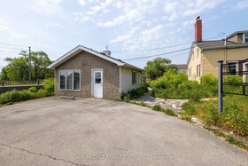 2477 Queensway Drive, Halton, ON , MLS #W12519848 , Image - 1