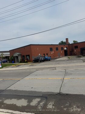 39 Drummond Street, Toronto, ON , MLS #W12443692 , Image - 1