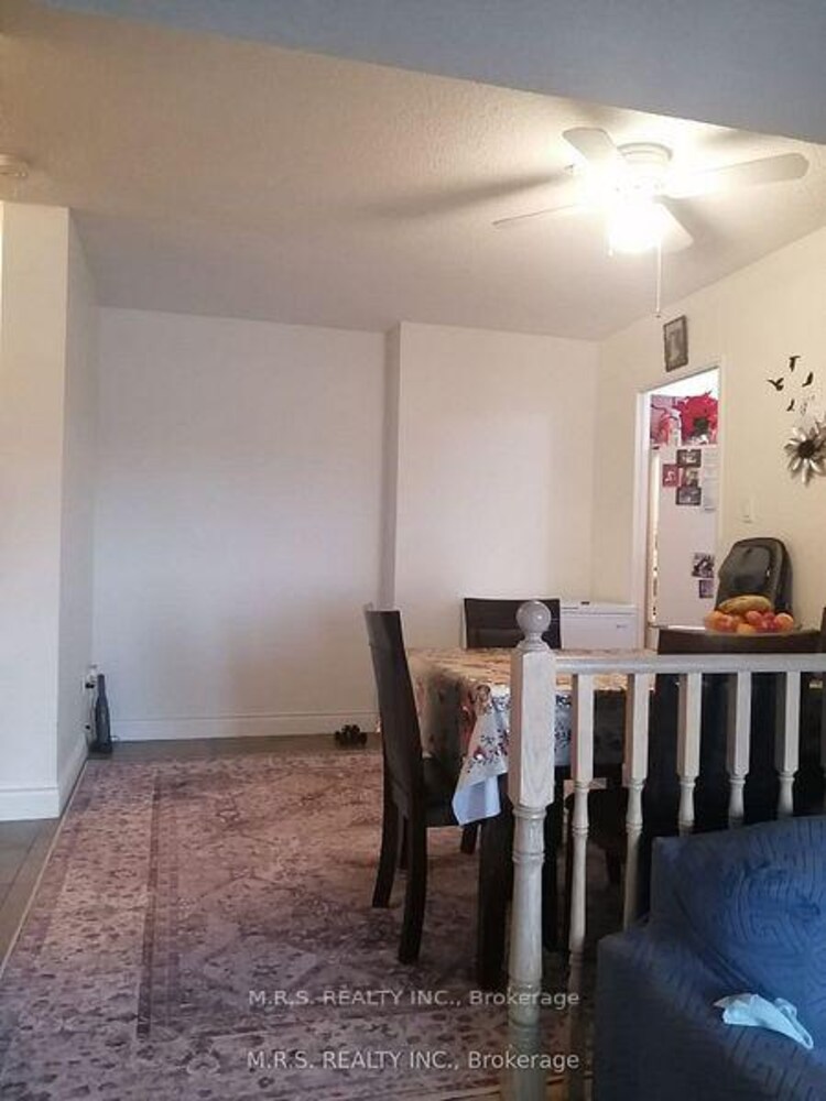 5 San Romano Way, Toronto, ON, Black Creek