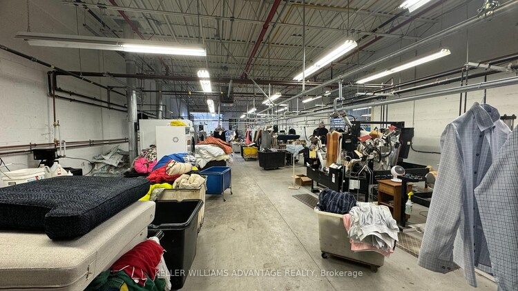 1680 Midland Avenue, Toronto, ON, Dorset Park