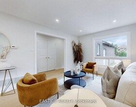 3282 Dragon Drive, Peel, ON , MLS #W12221793 , Image - 1