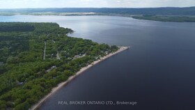 190 Woods Road, Ottawa, ON , MLS #X12333435 , Image - 1