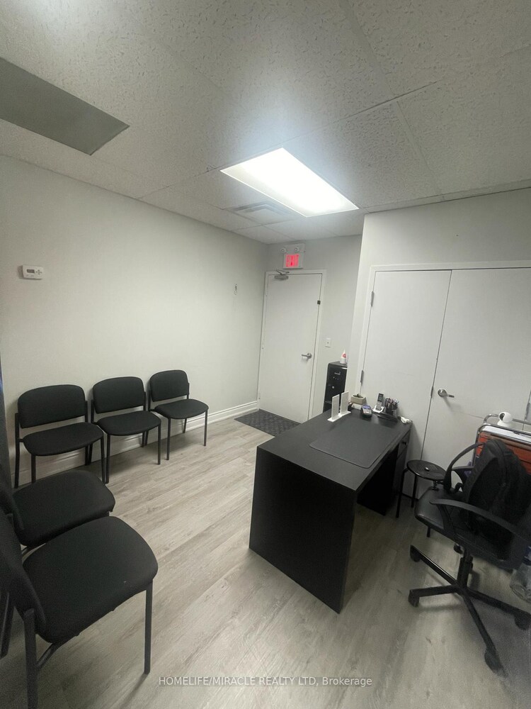 10095 Bramalea Road, Brampton, ON, Sandringham-Wellington