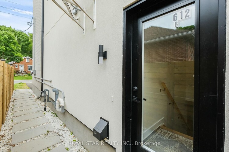 612 Tweedsmuir Avenue, Westboro - Hampton Park, ON, 5003 - Westboro/Hampton Park