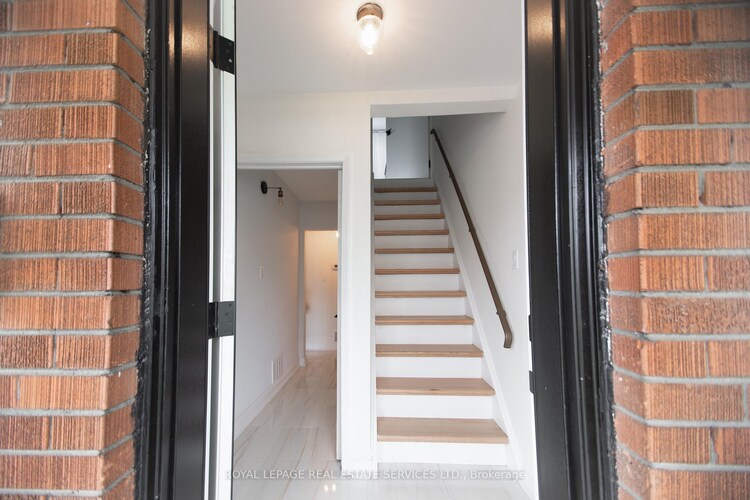 1010 Caledonia Road, Toronto, ON, Yorkdale-Glen Park