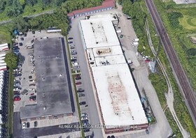 712 Wilson Road S, Durham, ON , MLS #E12480437 , Image - 1