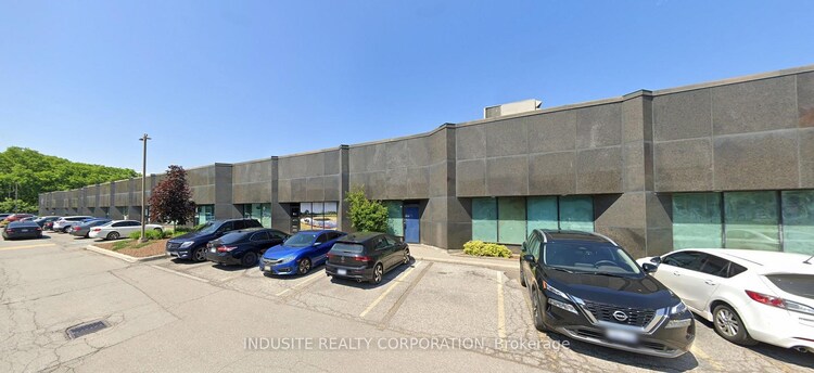 461 North Service Road W, Oakville, ON, 1014 - QE Queen Elizabeth