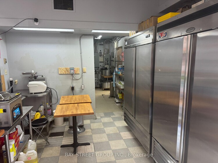 820 Denison Street, Markham, ON, Milliken Mills West